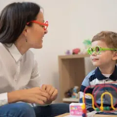 Gdzie zgłosić problemy wychowawcze z dzieckiem i uzyskać pomoc?
