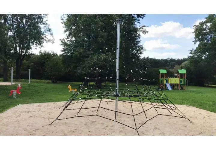Jaka lina na plac zabaw? Wybierz bezpieczne i trwałe rozwiązania