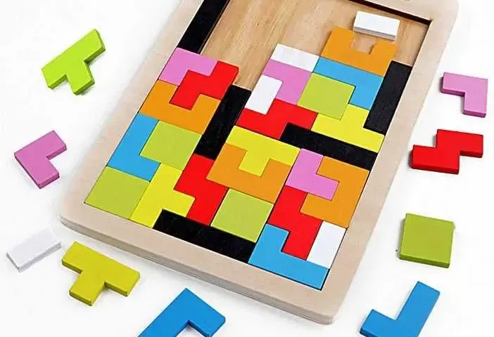 Tetris zabawka, która rozwija umiejętności dziecka i bawi jednocześnie
