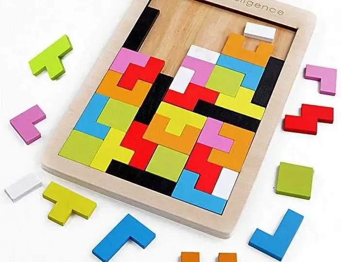 Tetris zabawka, która rozwija umiejętności dziecka i bawi jednocześnie